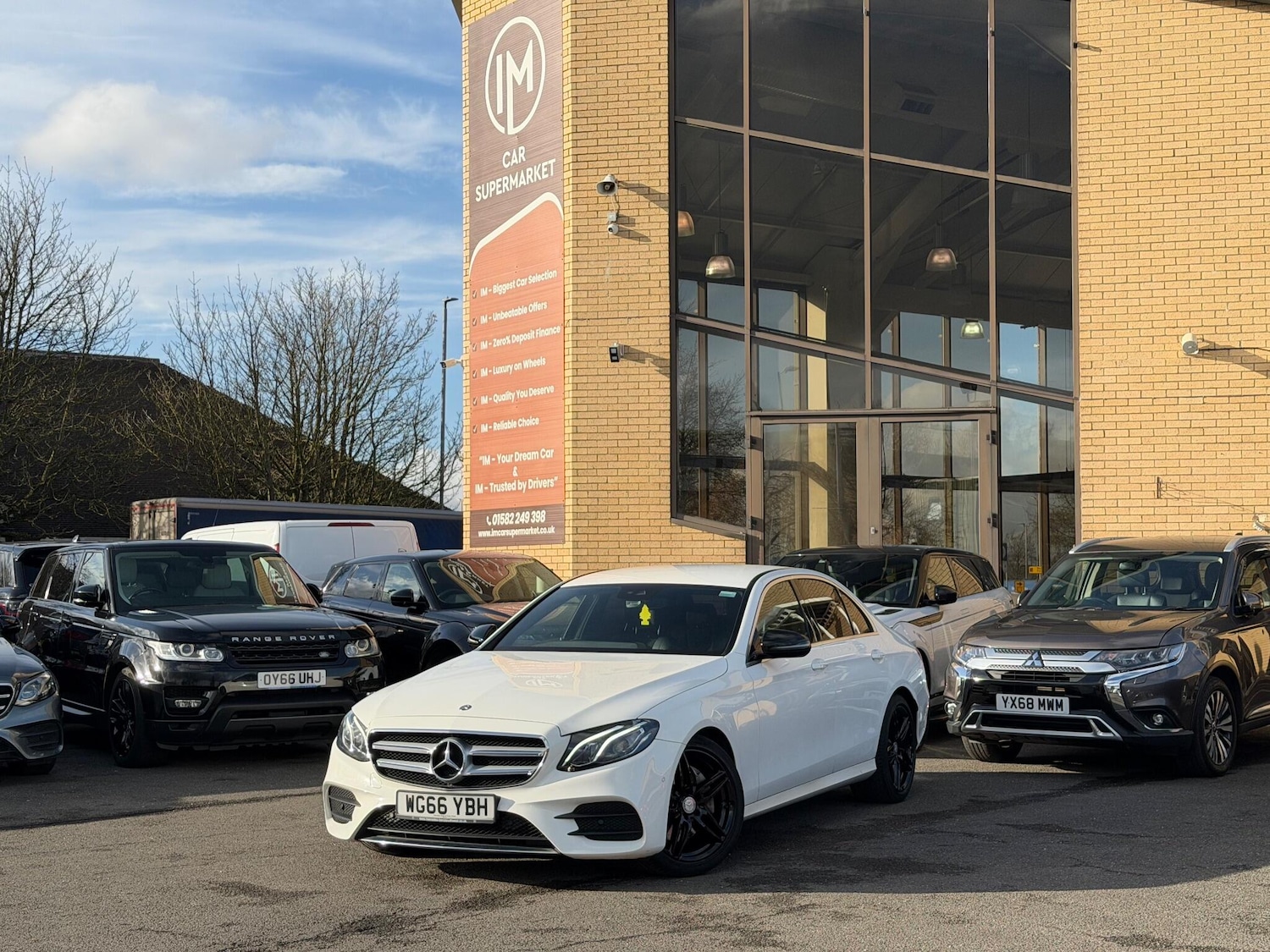 Used Mercedes-Benz E Class 2016 for sale - 76572874: Photo 1