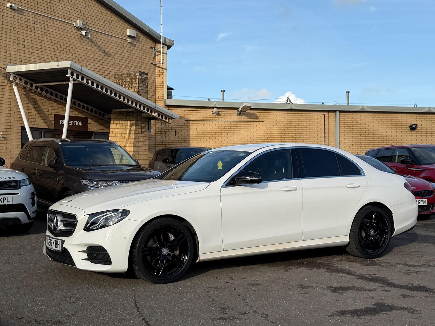 Used Mercedes-Benz E Class 2016 for sale - 76572874: Photo 17