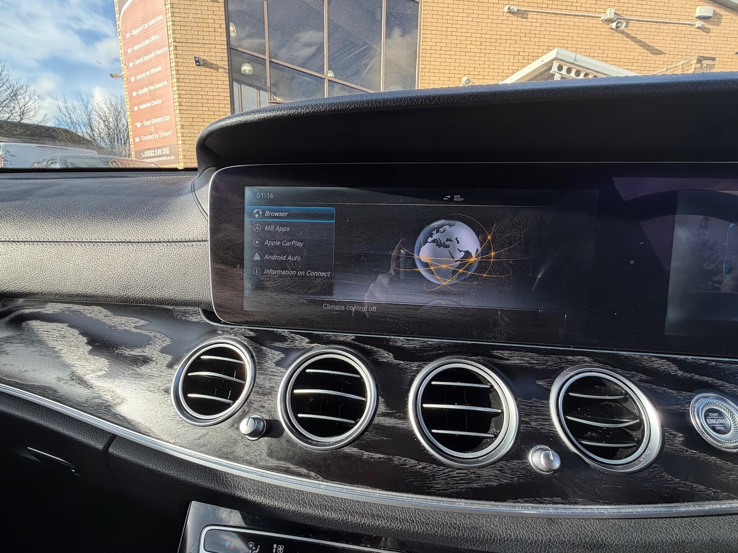 Used Mercedes-Benz E Class 2016 for sale - 76572874: Photo 30