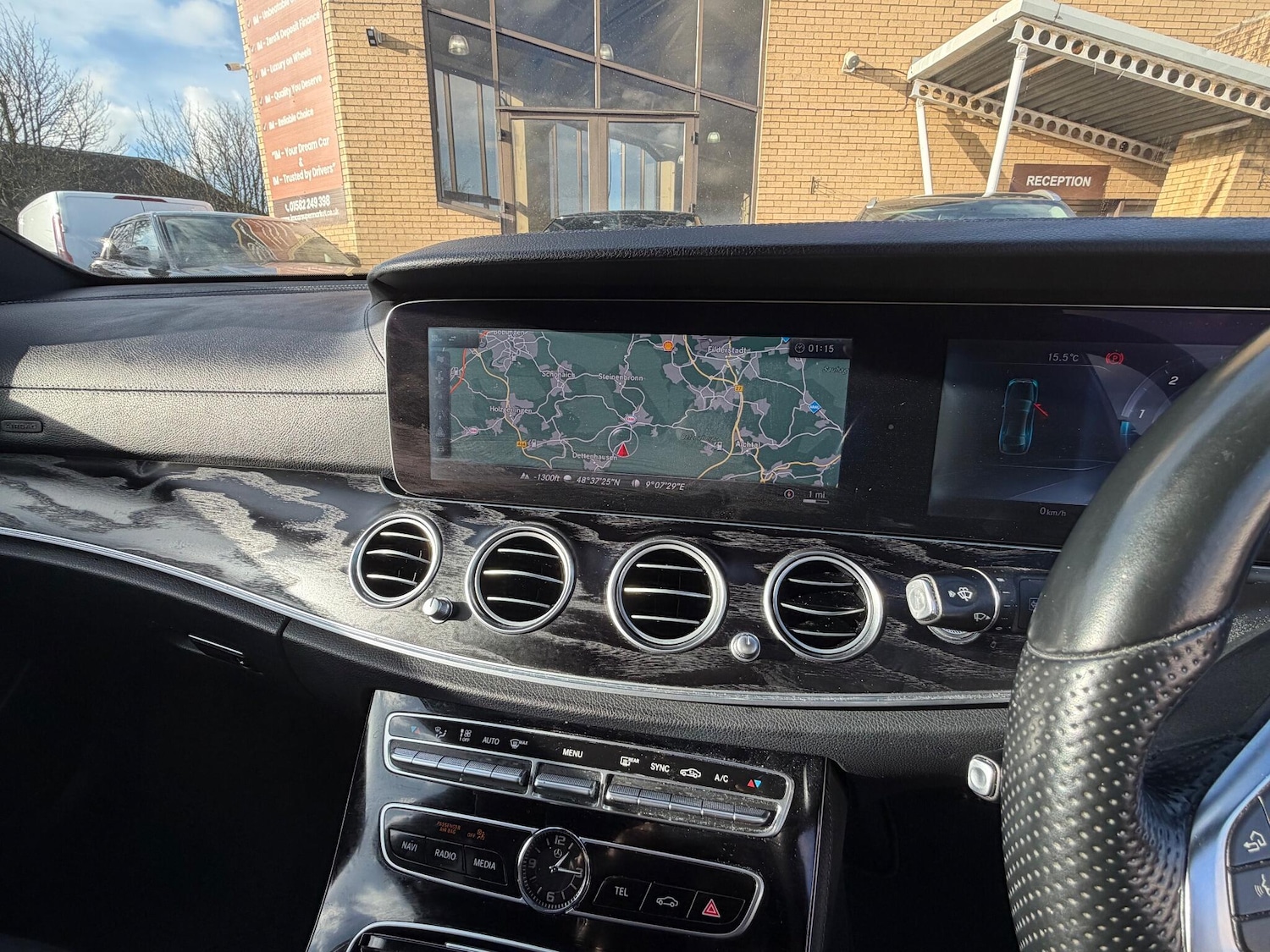 Used Mercedes-Benz E Class 2016 for sale - 76572874: Photo 31