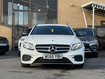 Used Mercedes-Benz E Class 2016 for sale - 76572874: Photo