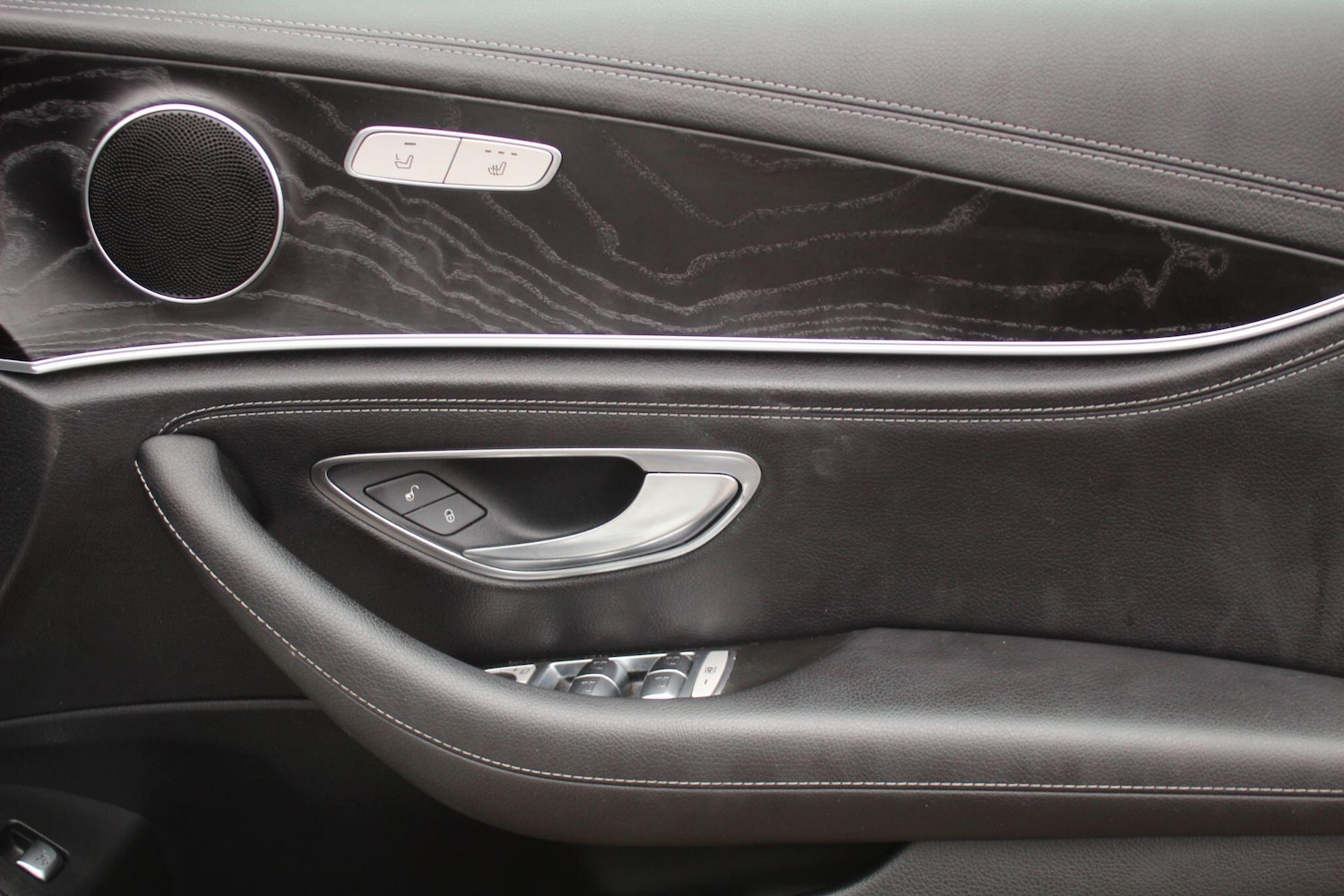 Used Mercedes-Benz E Class 2016 for sale - 76572874: Photo 42