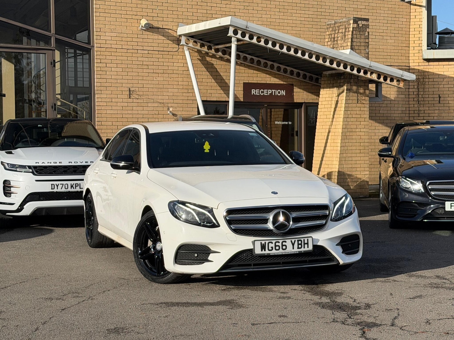 Used Mercedes-Benz E Class 2016 for sale - 76572874: Photo 9