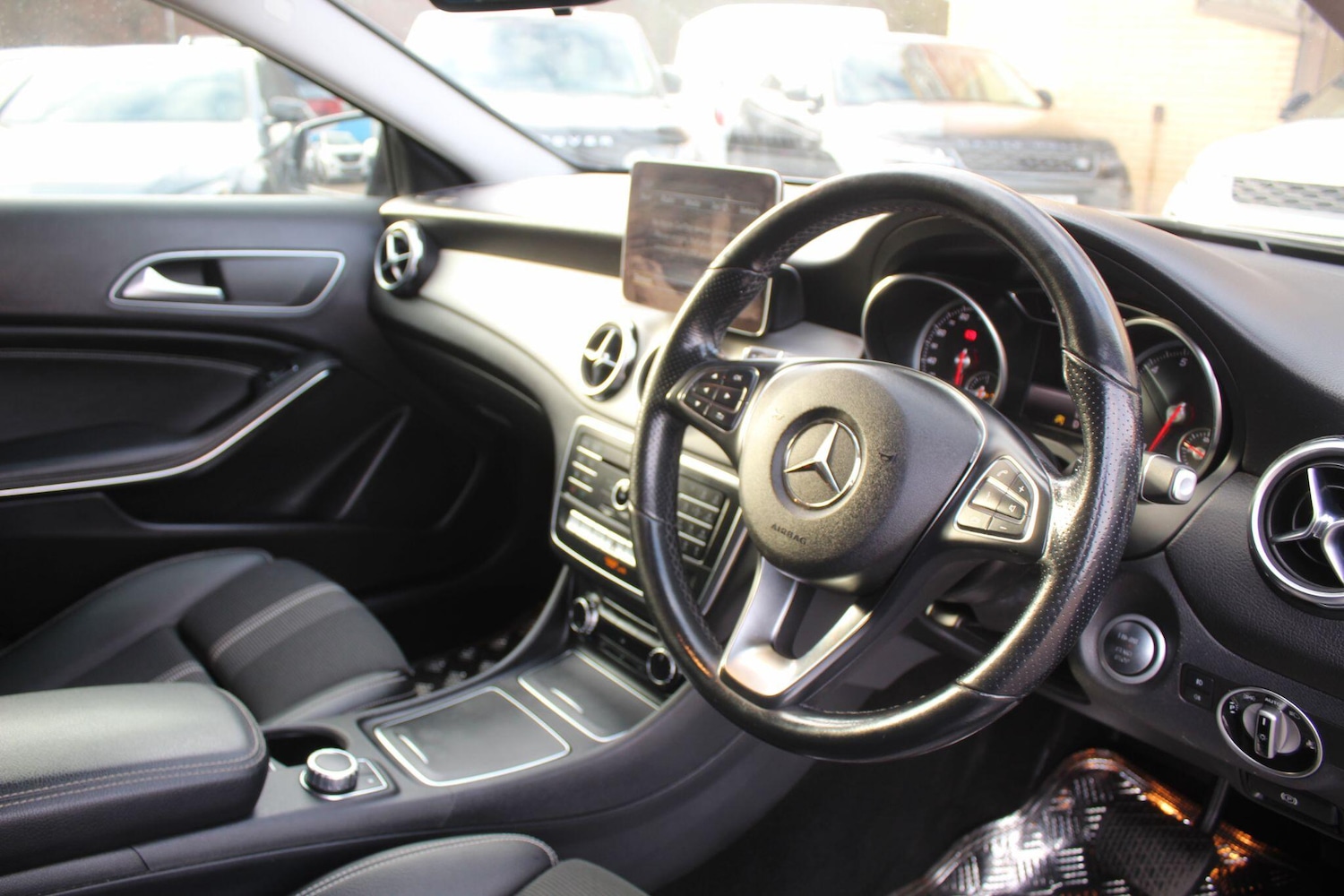 Used Mercedes-Benz GLA 2019 for sale - 76620449: Photo 24