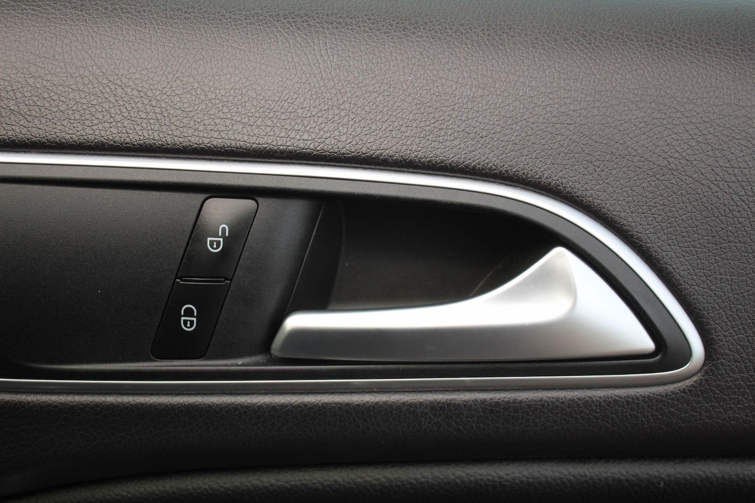 Used Mercedes-Benz GLA 2019 for sale - 76620449: Photo 30