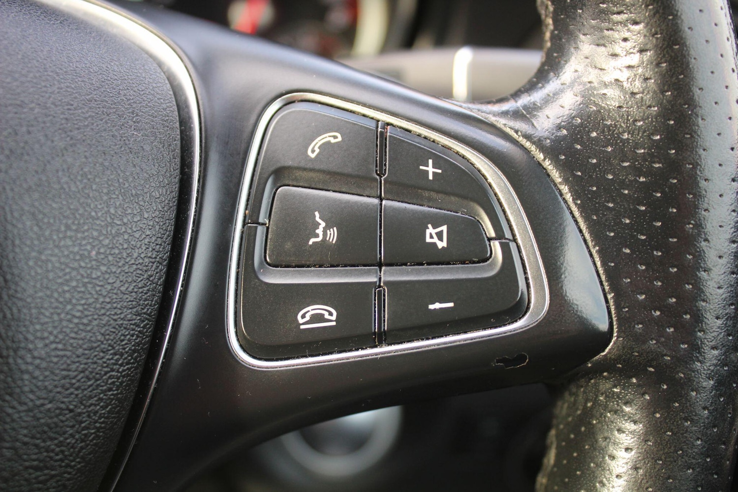 Used Mercedes-Benz GLA 2019 for sale - 76620449: Photo 31