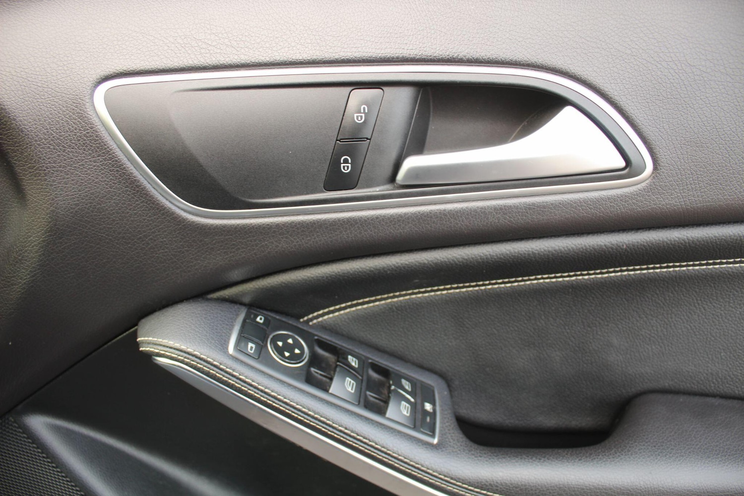 Used Mercedes-Benz GLA 2019 for sale - 76620449: Photo 34