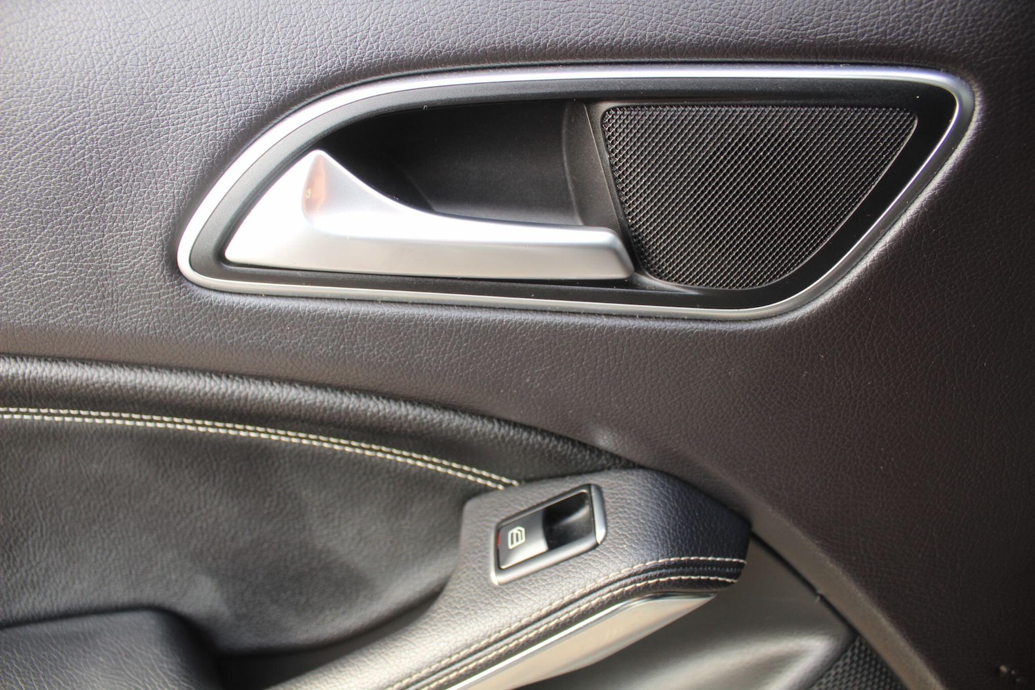 Used Mercedes-Benz GLA 2019 for sale - 76620449: Photo 36