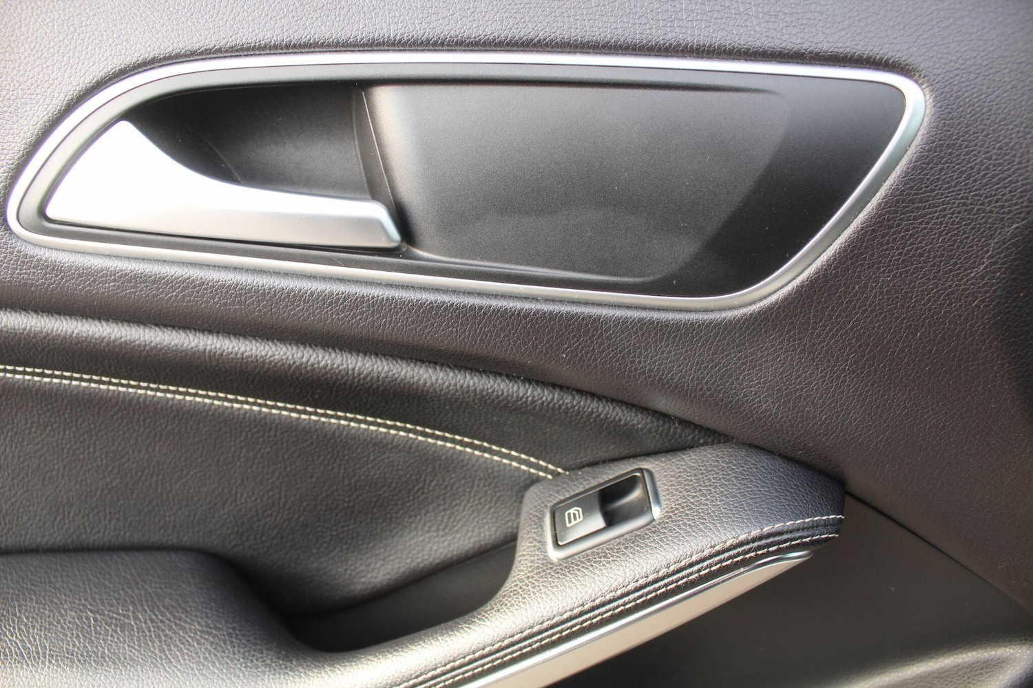 Used Mercedes-Benz GLA 2019 for sale - 76620449: Photo 37