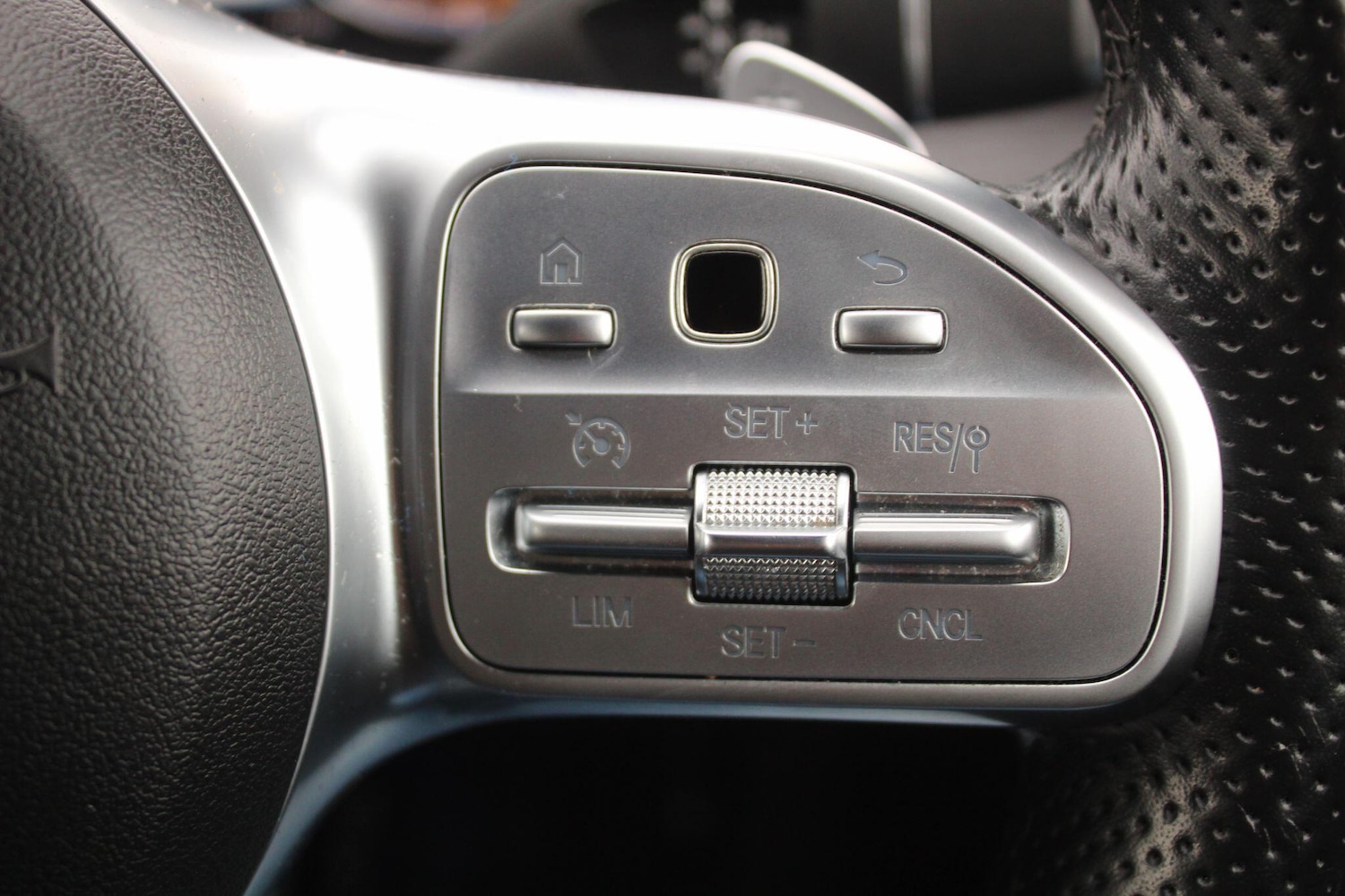 Used Mercedes-Benz E Class 2019 for sale - 77344064: Photo 20