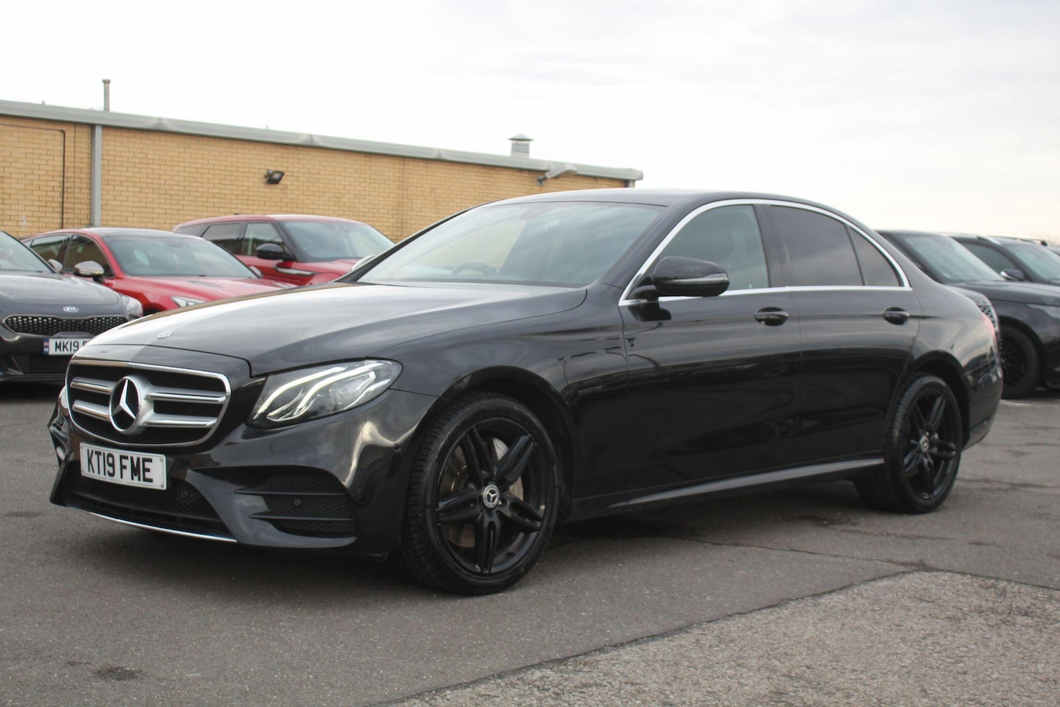 Used Mercedes-Benz E Class 2019 for sale - 77344064: Photo 4