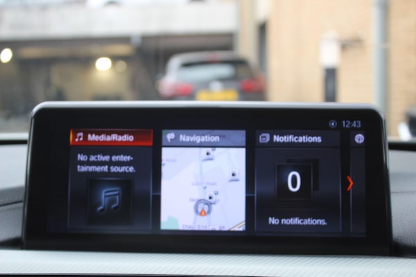 Used BMW 3 Series 2019 for sale - 76108919: Photo 32