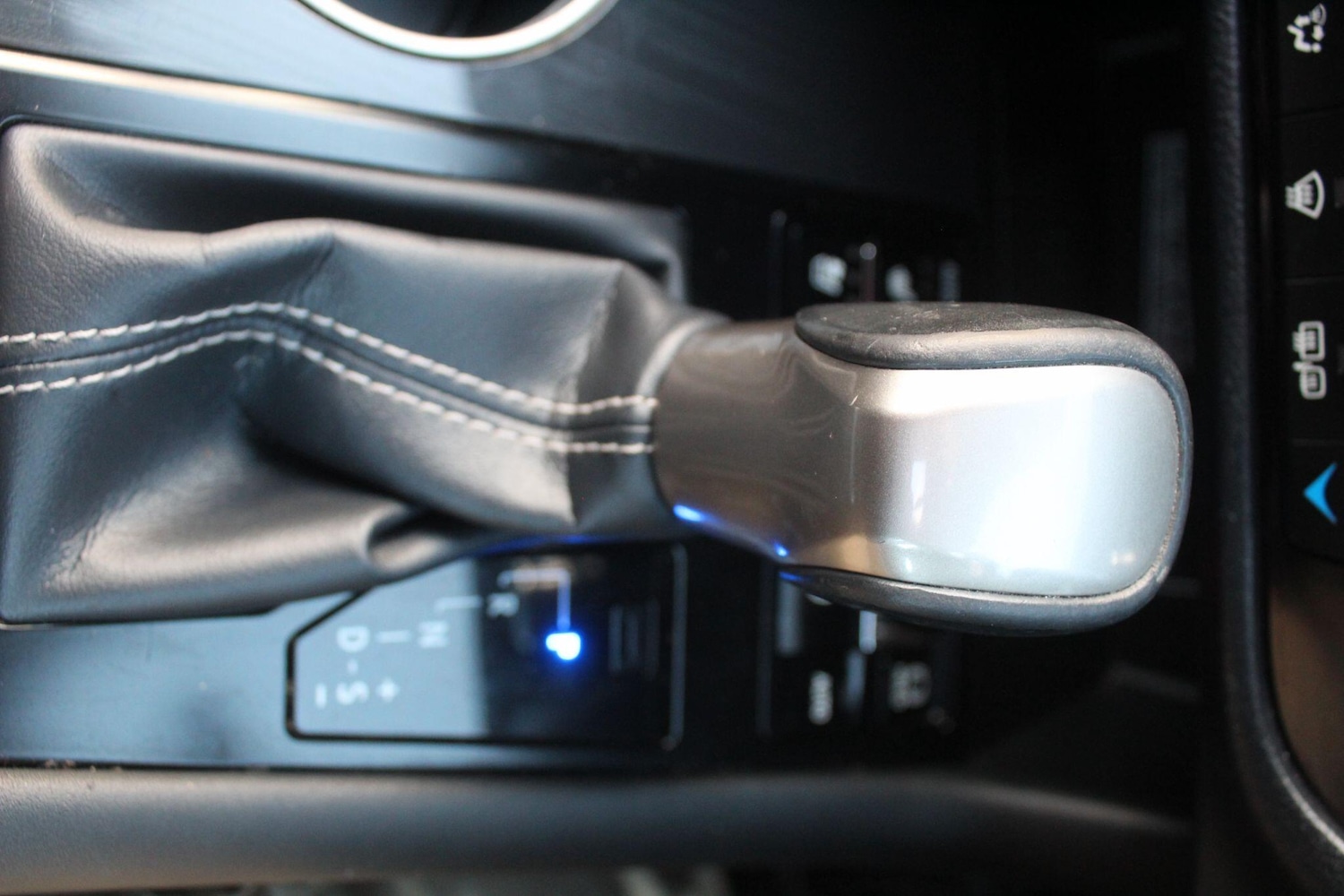 Used Lexus RX 2019 for sale - 76953558: Photo 31