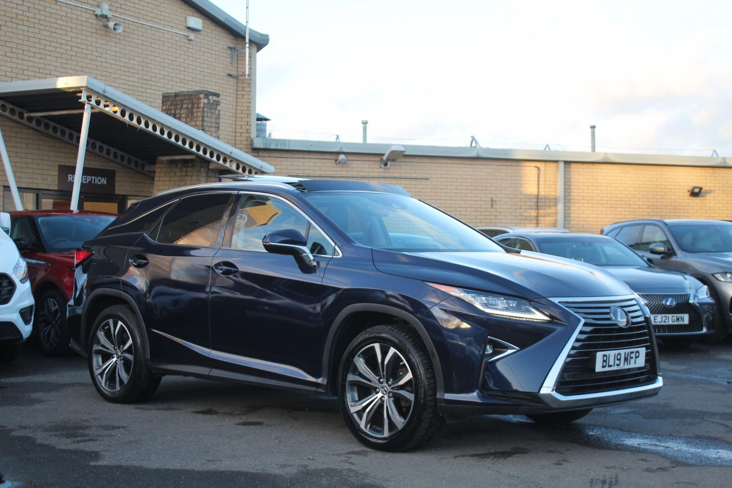 Used Lexus RX 2019 for sale - 76953558: Photo 6