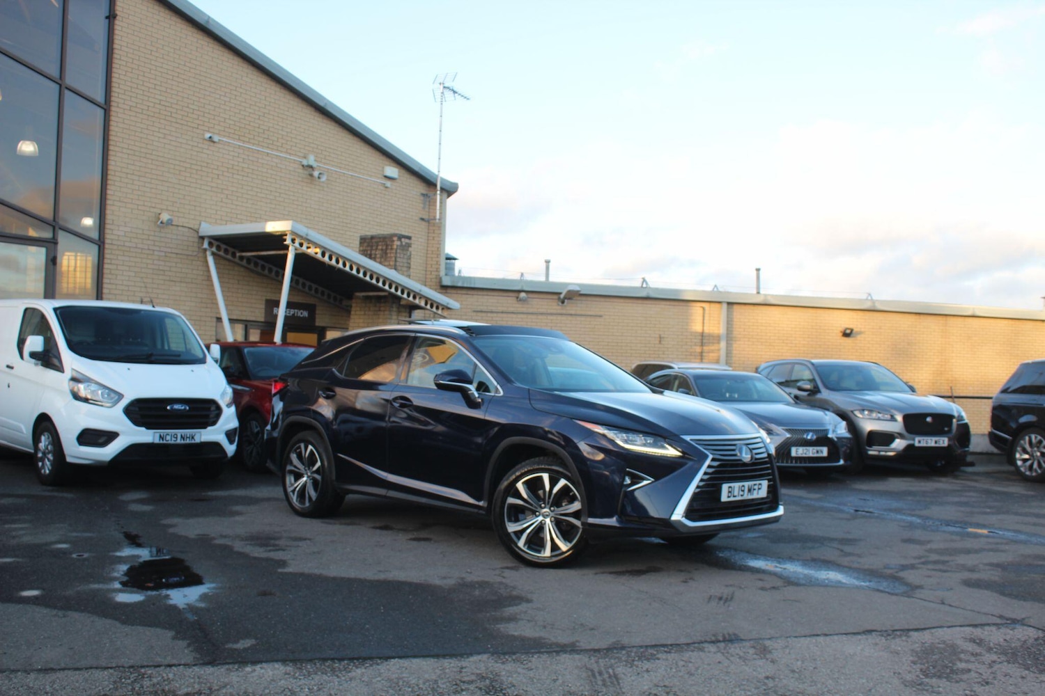 Used Lexus RX 2019 for sale - 76953558: Photo 7