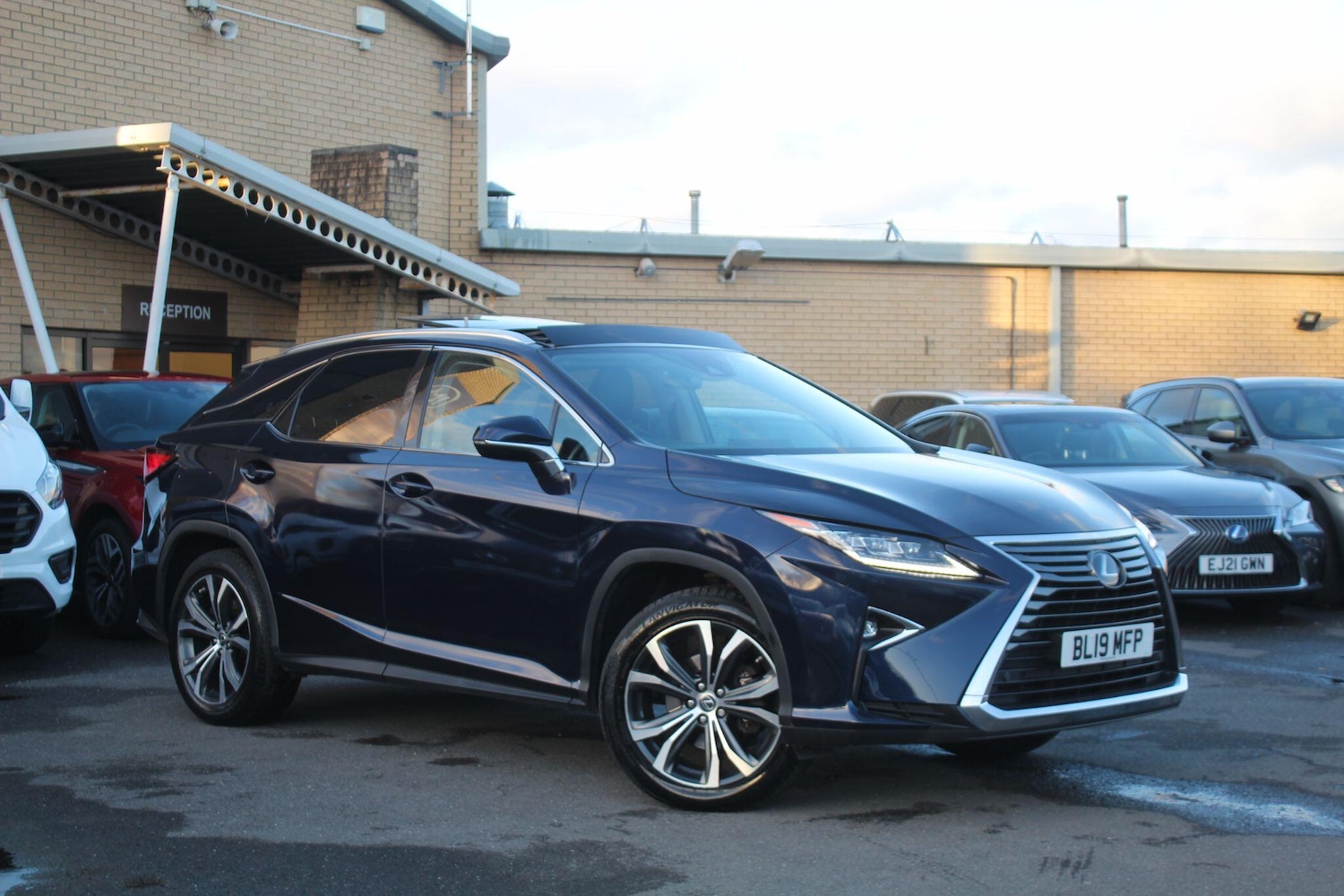 Used Lexus RX 2019 for sale - 76953558: Photo 8