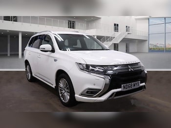 (68) - 2.4h TwinMotor 13.8kWh 4h CVT 4WD Euro 6 (s/s) 5dr