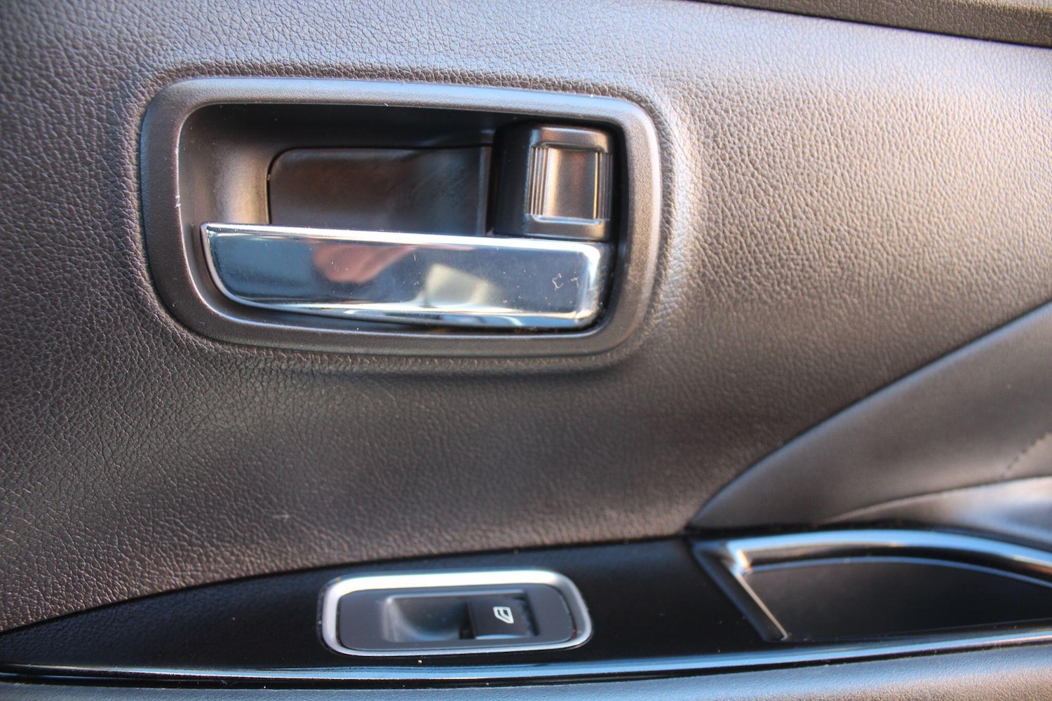 Used Mitsubishi Outlander 2018 for sale - 77074217: Photo 28