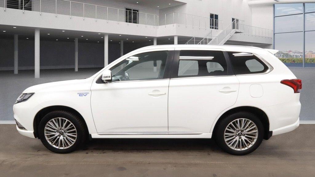 Used Mitsubishi Outlander 2018 for sale - 77074217: Photo 6