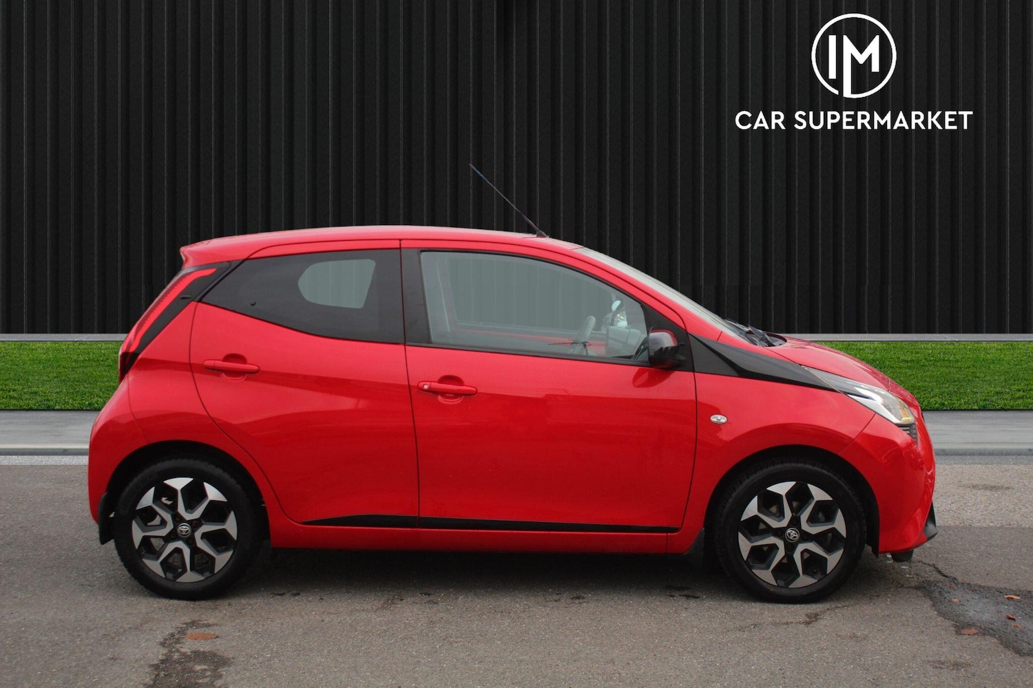 Used Toyota AYGO 2019 for sale - 76441162: Photo 8