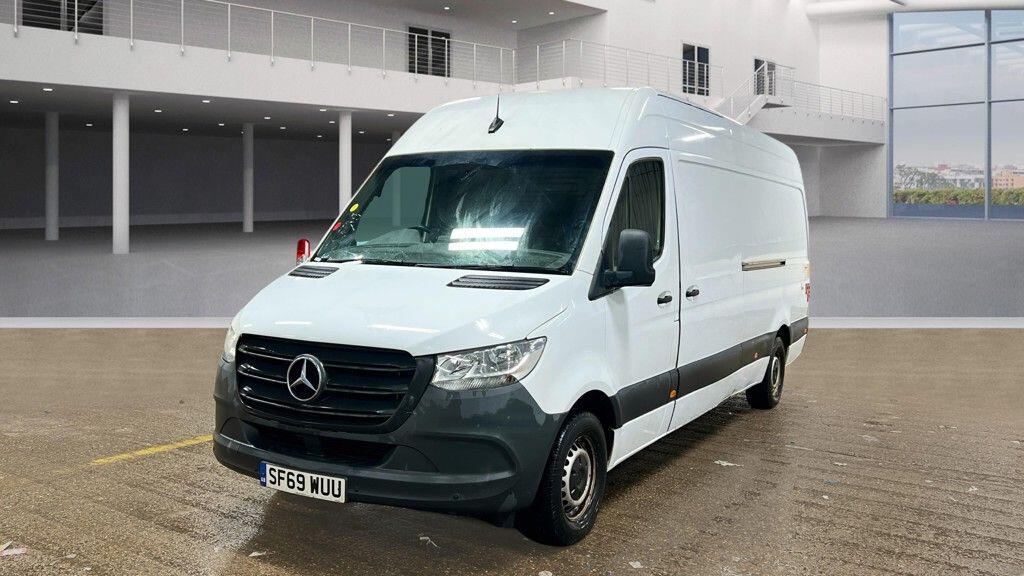 Used Mercedes-Benz Sprinter 2019 for sale - 77468061: Photo 2