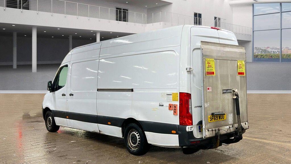 Used Mercedes-Benz Sprinter 2019 for sale - 77468061: Photo 3