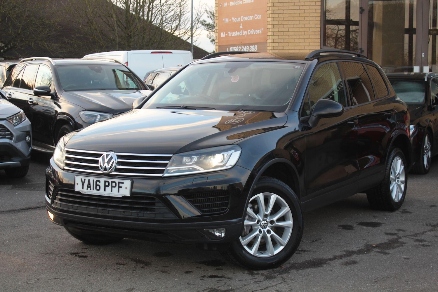 Used Volkswagen Touareg 2016 for sale - 76742892: Photo 16