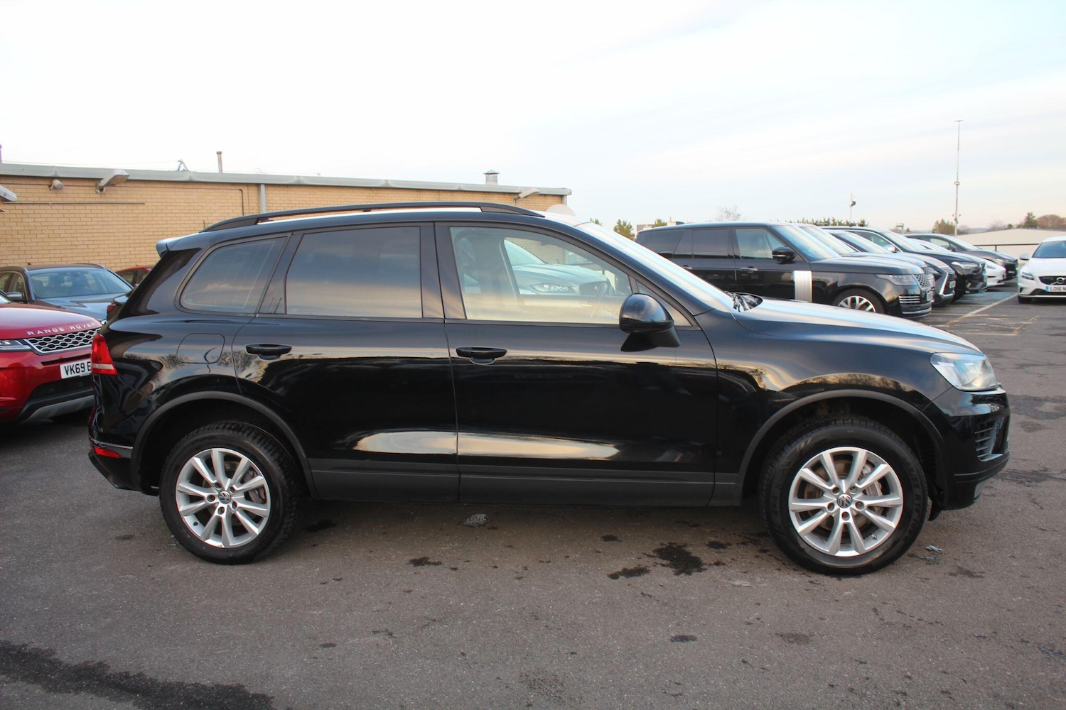 Used Volkswagen Touareg 2016 for sale - 76742892: Photo 23