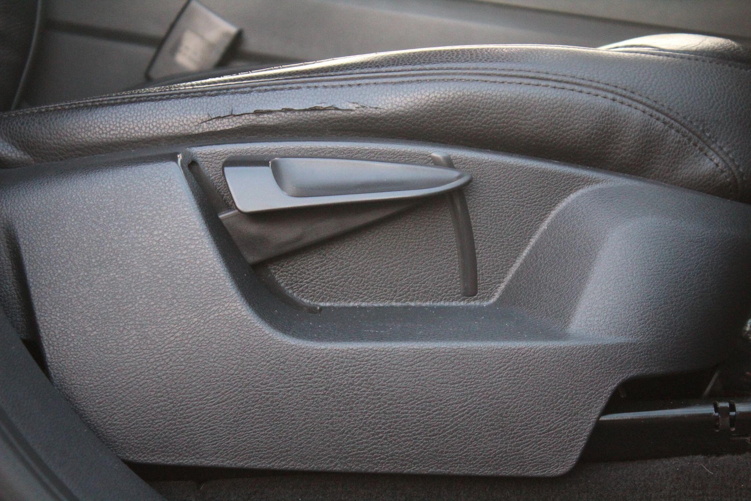 Used Volkswagen Touareg 2016 for sale - 76742892: Photo 36