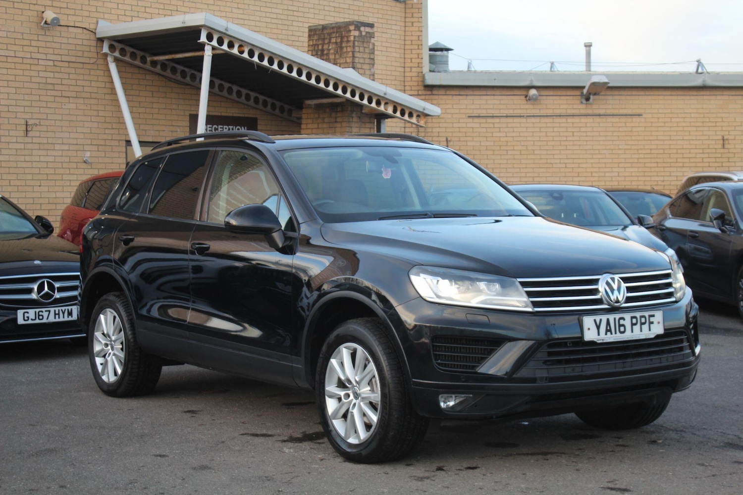 Used Volkswagen Touareg 2016 for sale - 76742892: Photo 4