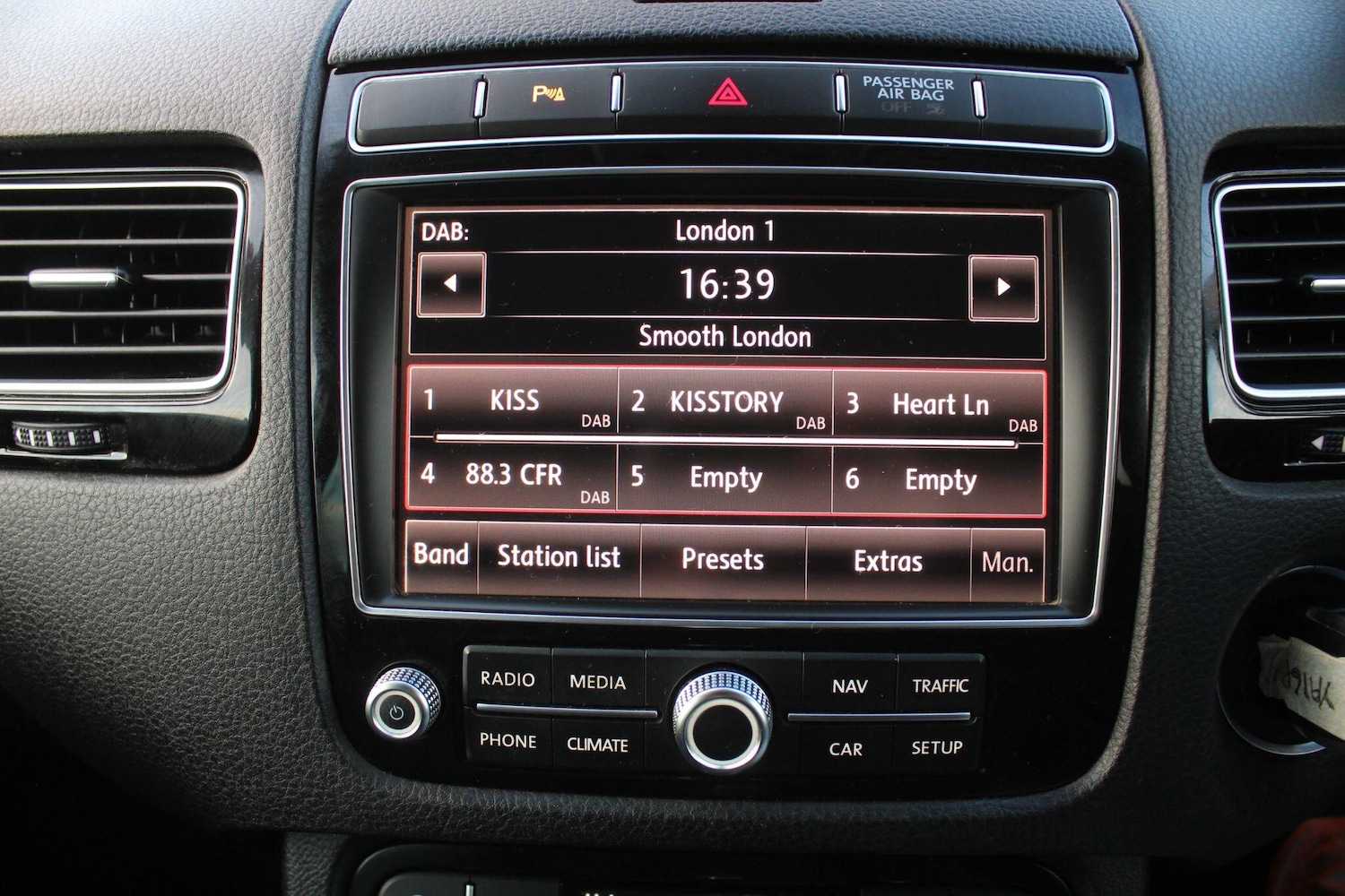 Used Volkswagen Touareg 2016 for sale - 76742892: Photo 44