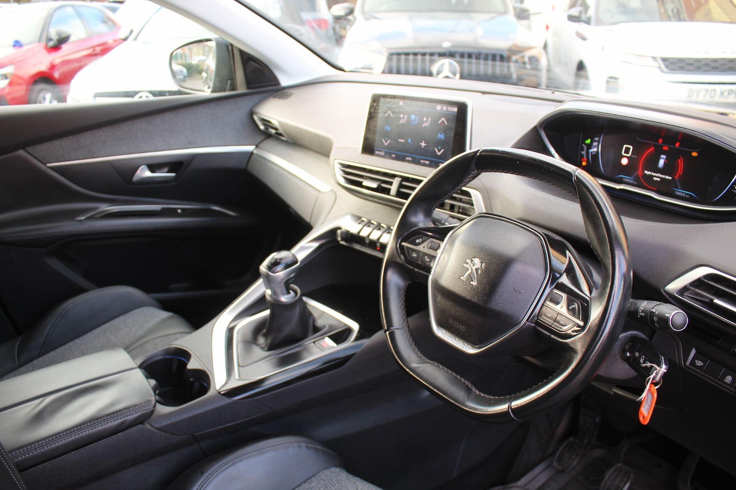 Used Peugeot 3008 2018 for sale - 76689685: Photo 23