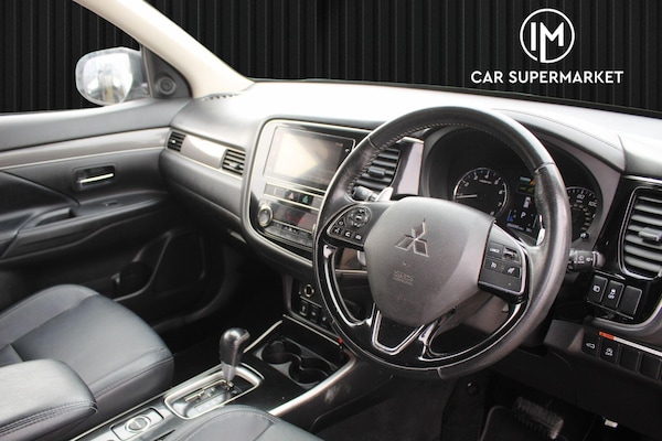 Used Mitsubishi Outlander 2018 for sale - 76239332: Photo 12