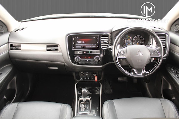 Used Mitsubishi Outlander 2018 for sale - 76239332: Photo 15