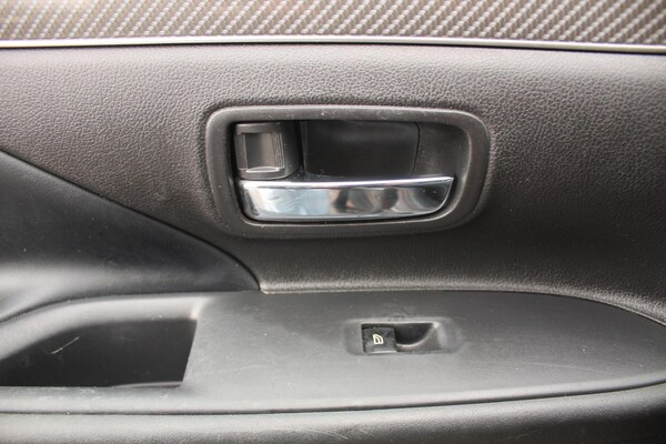 Used Mitsubishi Outlander 2018 for sale - 76239332: Photo 19