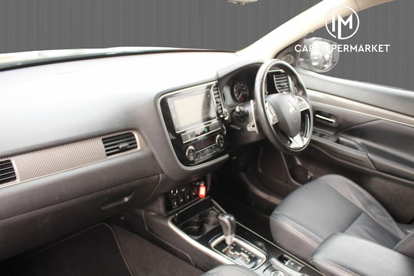 Used Mitsubishi Outlander 2018 for sale - 76239332: Photo 21