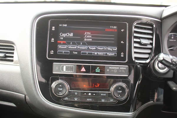 Used Mitsubishi Outlander 2018 for sale - 76239332: Photo 25
