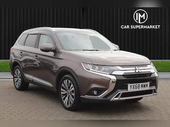 Used Mitsubishi Outlander 2018 for sale - 76239332: Photo 4