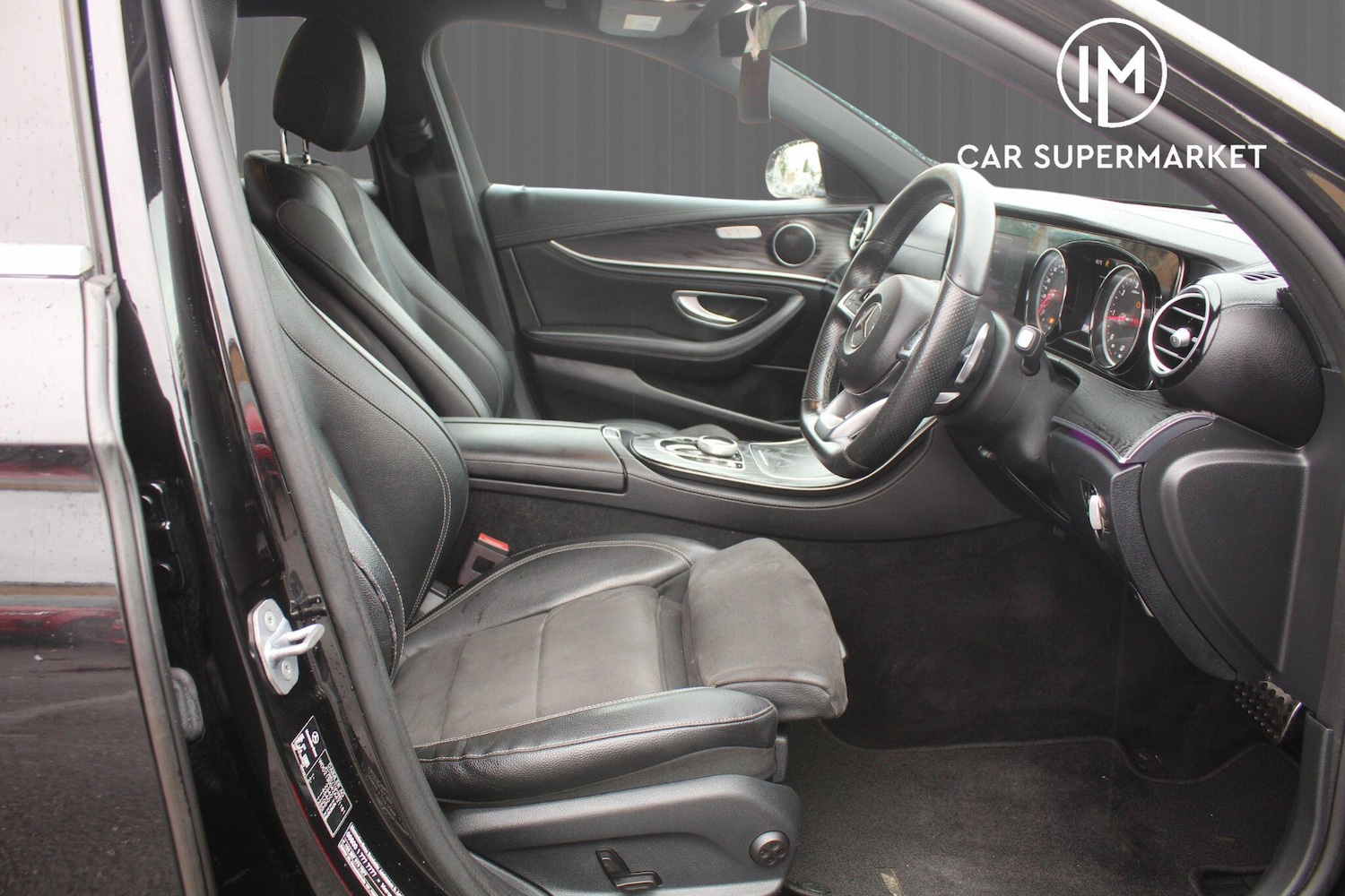 Used Mercedes-Benz E Class 2018 for sale - 76512353: Photo 11