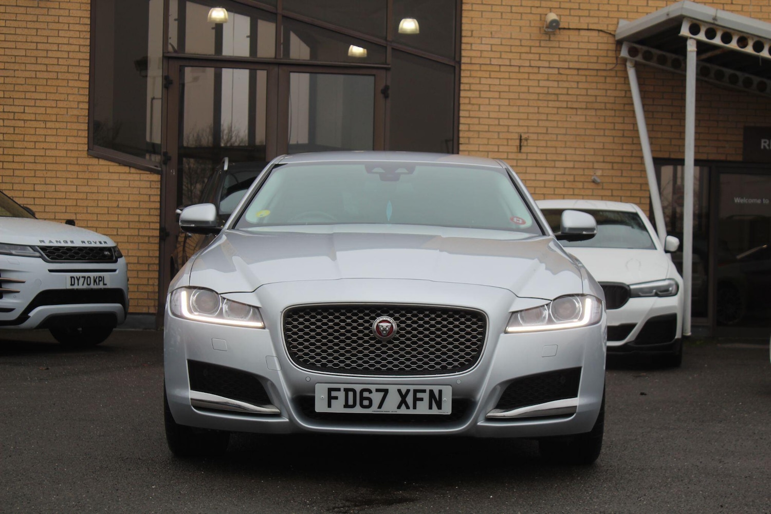 Used Jaguar XF 2018 for sale - 77144024: Photo 2