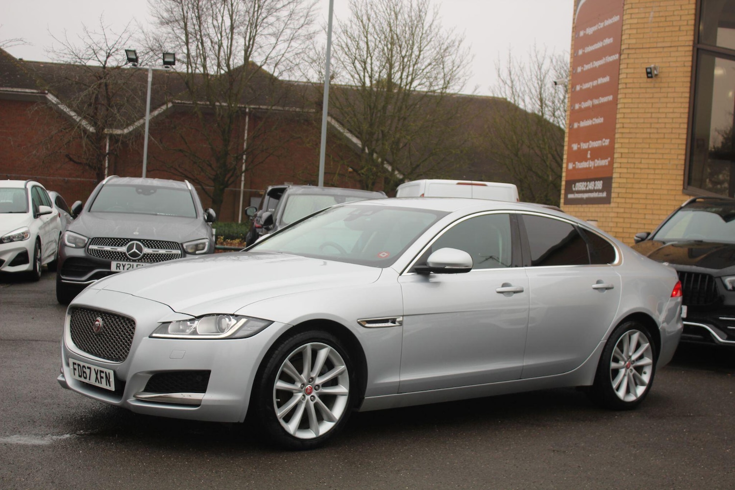 Used Jaguar XF 2018 for sale - 77144024: Photo 3