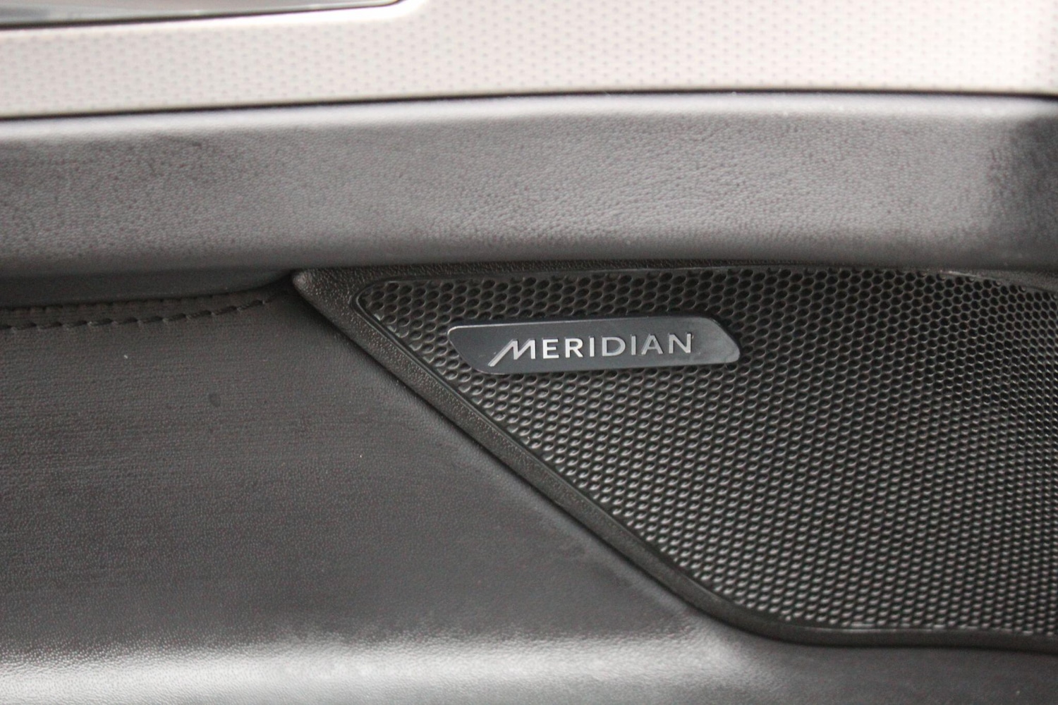 Used Jaguar XF 2018 for sale - 77144024: Photo 34