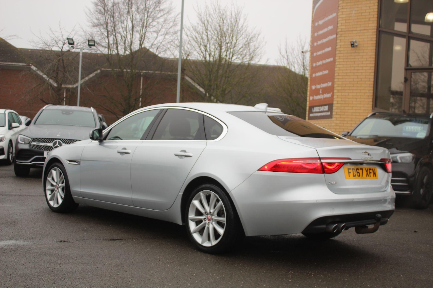 Used Jaguar XF 2018 for sale - 77144024: Photo 4