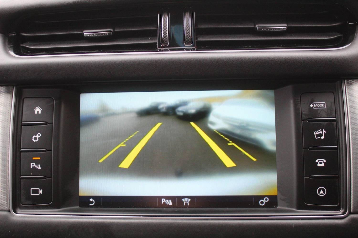 Used Jaguar XF 2018 for sale - 77144024: Photo 42