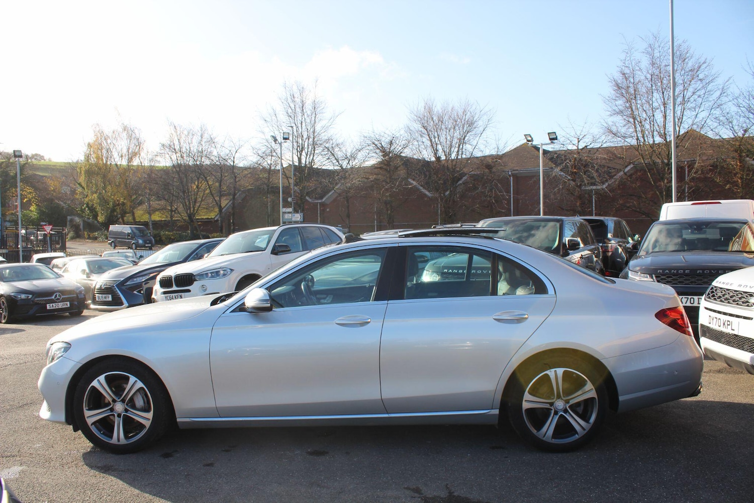 Used Mercedes-Benz E Class 2016 for sale - 76608309: Photo 11
