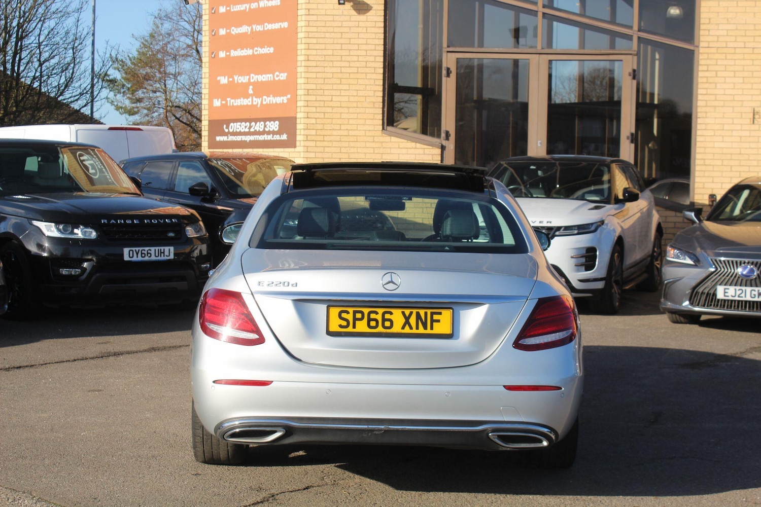 Used Mercedes-Benz E Class 2016 for sale - 76608309: Photo 16
