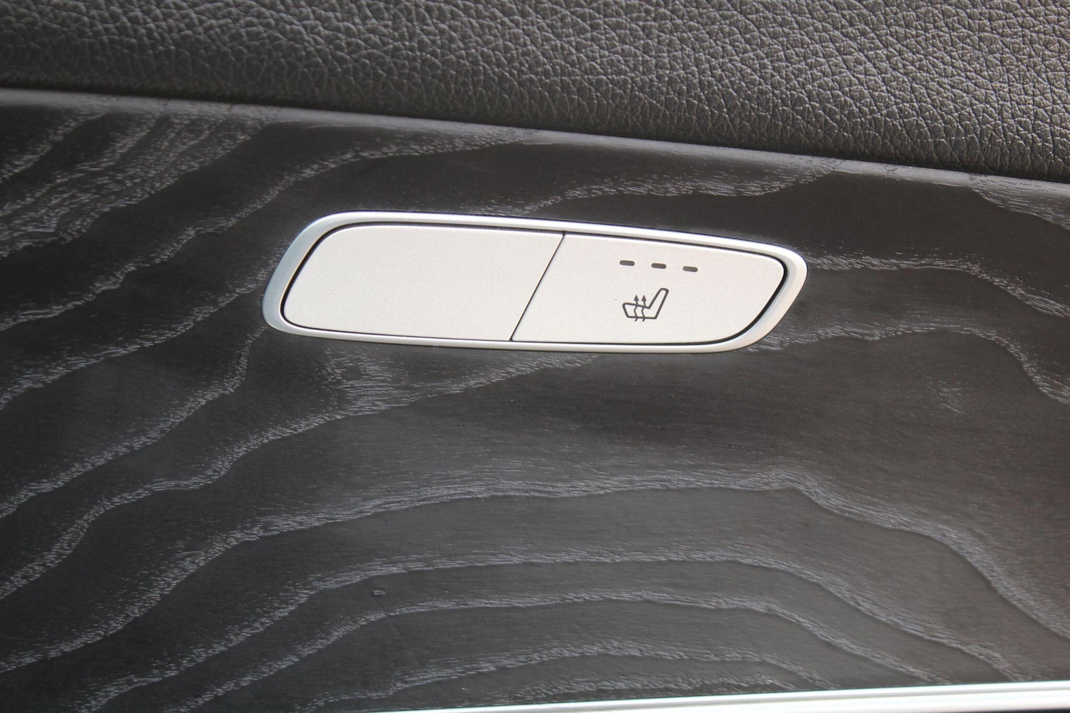 Used Mercedes-Benz E Class 2016 for sale - 76608309: Photo 30