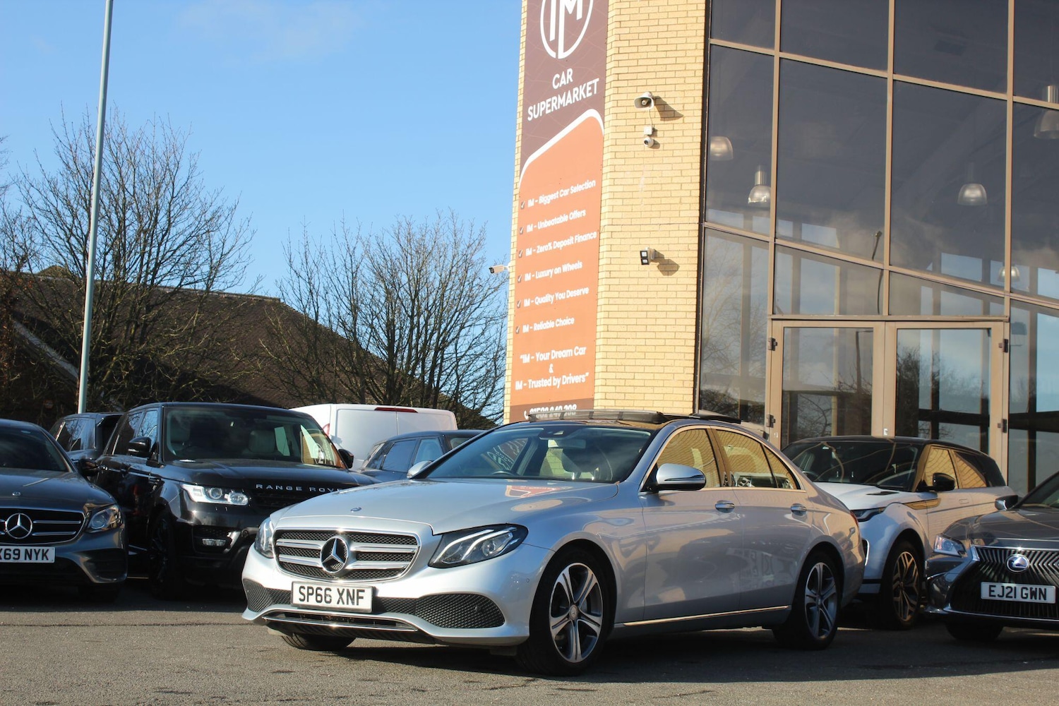 Used Mercedes-Benz E Class 2016 for sale - 76608309: Photo 5