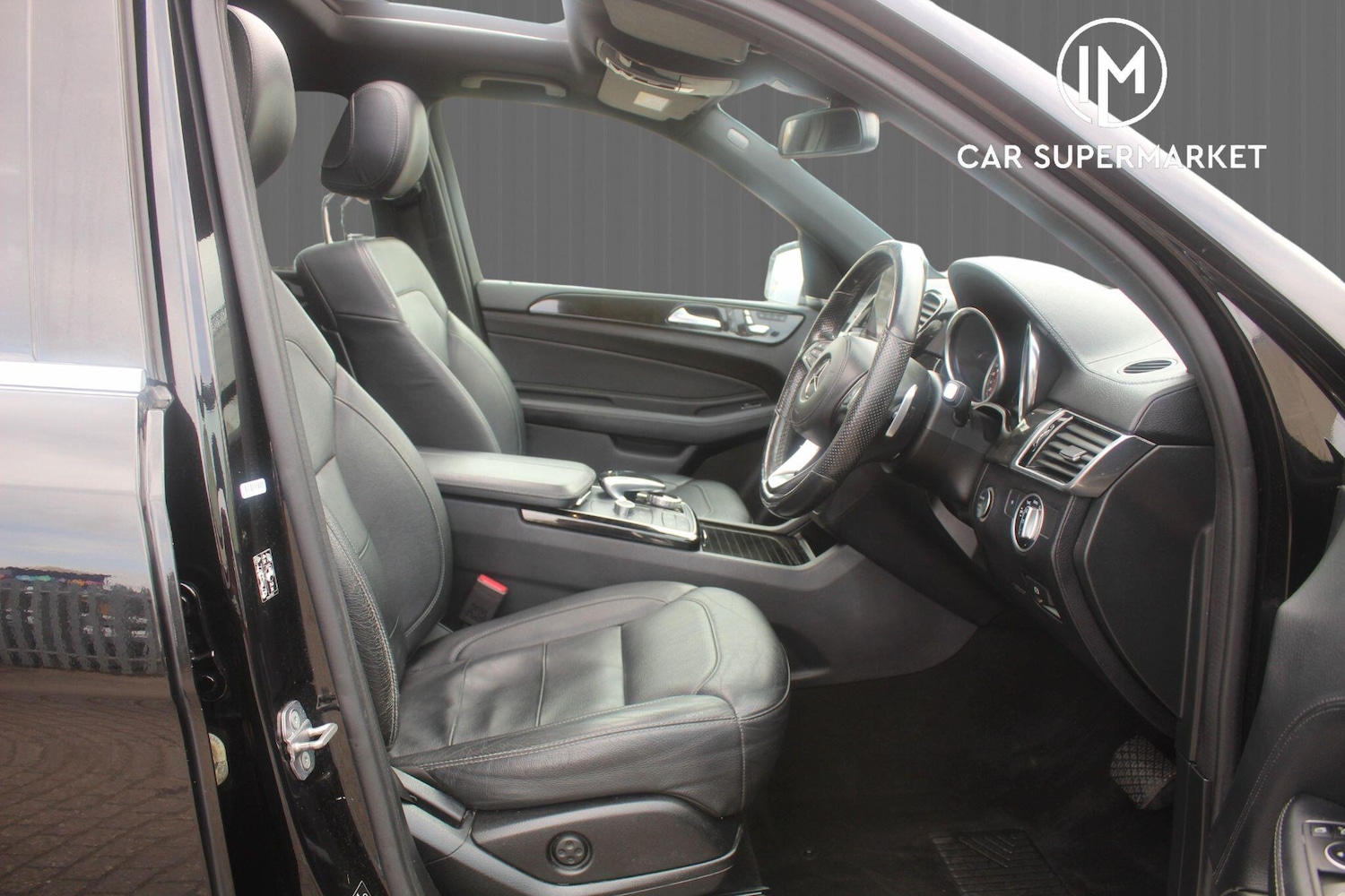 Used Mercedes-Benz GLS 2018 for sale - 77343939: Photo 11