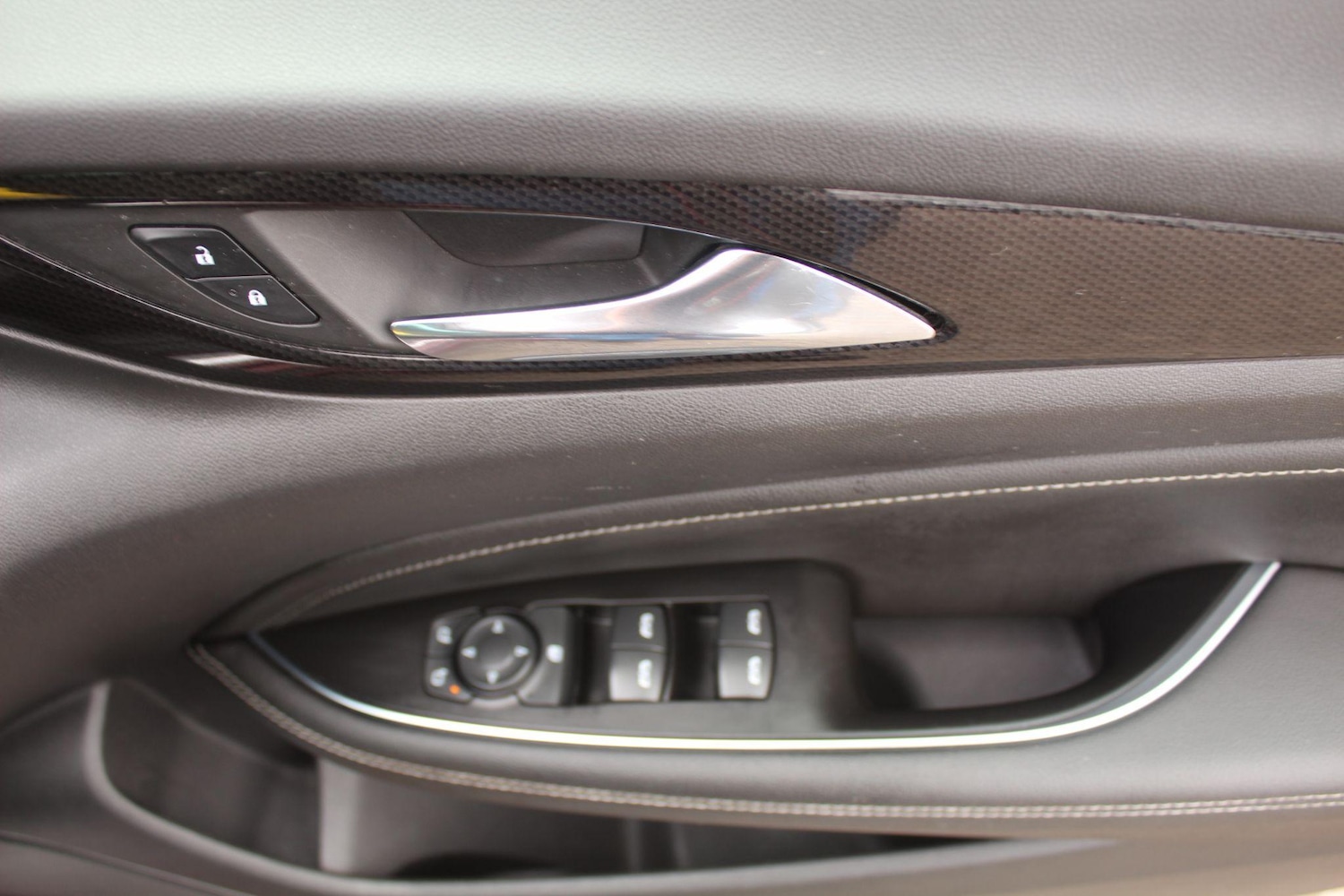 Used Vauxhall Insignia for sale - 76995629: Photo 10